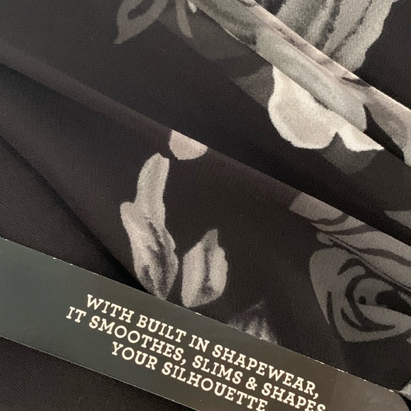 White House Black Market Instantly Slimming Dress - Picture 7 of 10